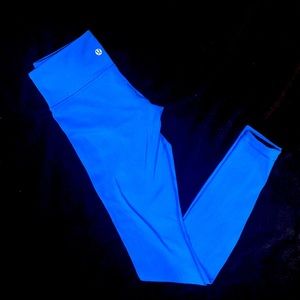 Lululemon reversible leggings.